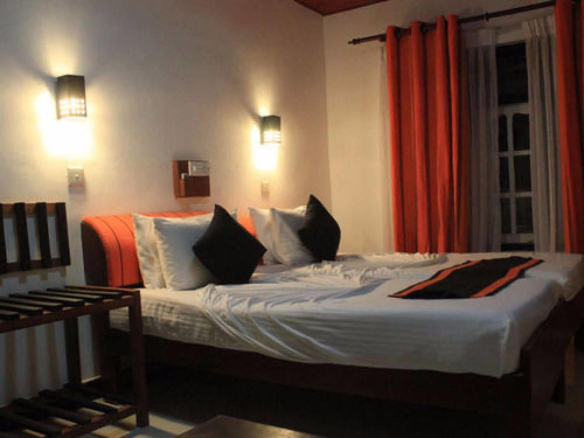 Samaya Beach Hotel Unawatuna Zewnętrze zdjęcie